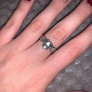 James Avery claddah ring